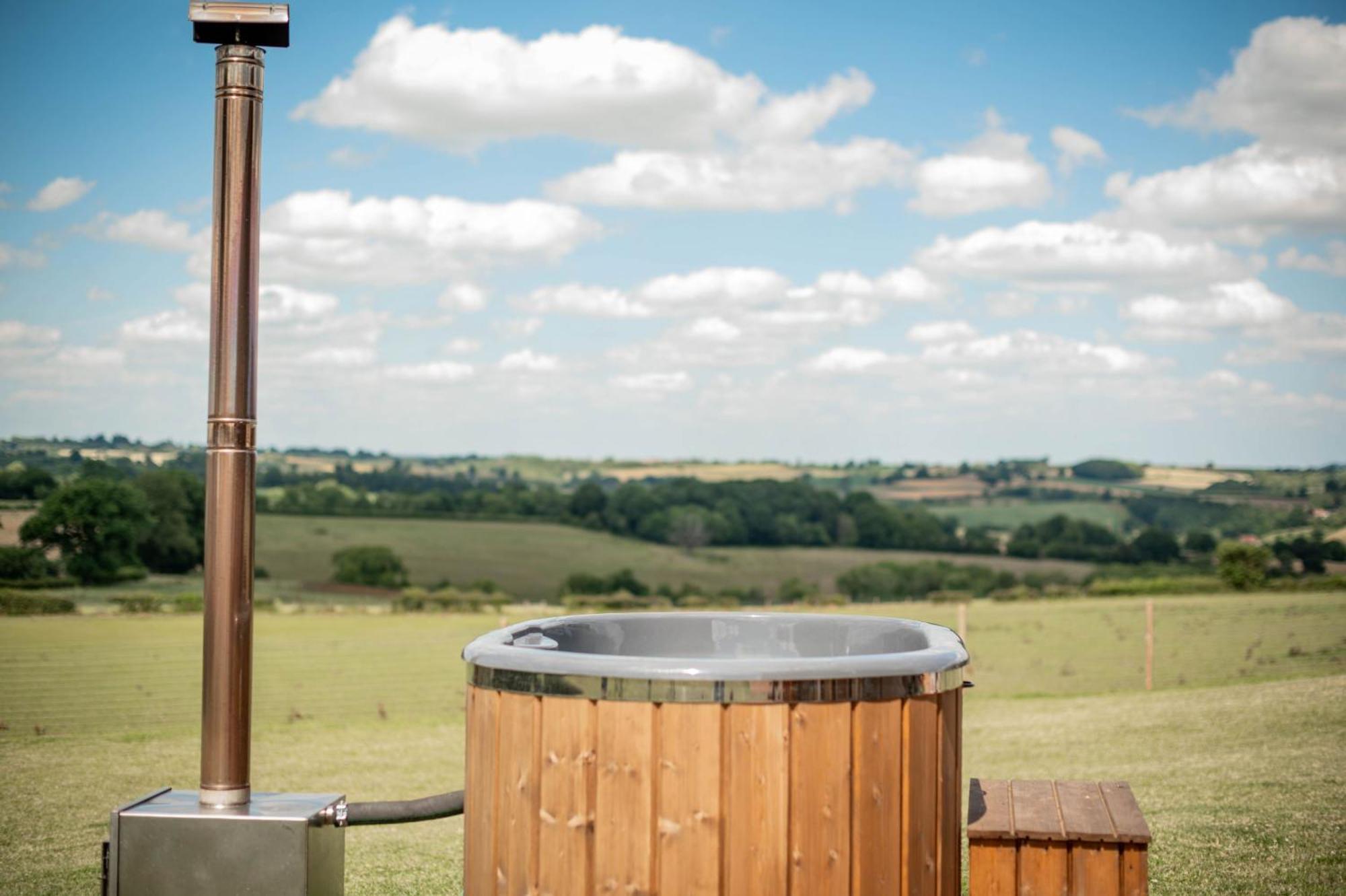 Rowan - Tedstone Log Cabins บรอมยาร์ด ภายนอก รูปภาพ