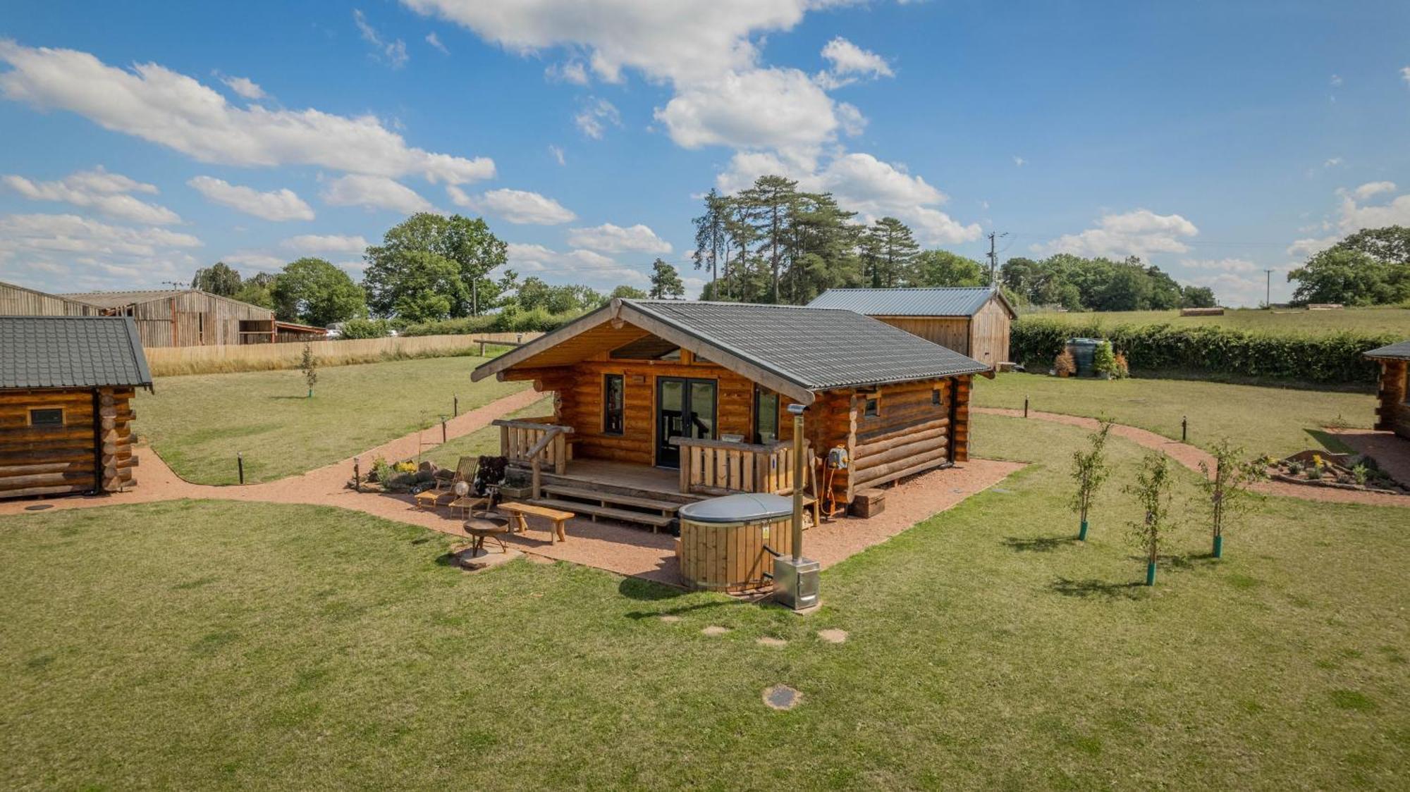 Rowan - Tedstone Log Cabins บรอมยาร์ด ภายนอก รูปภาพ