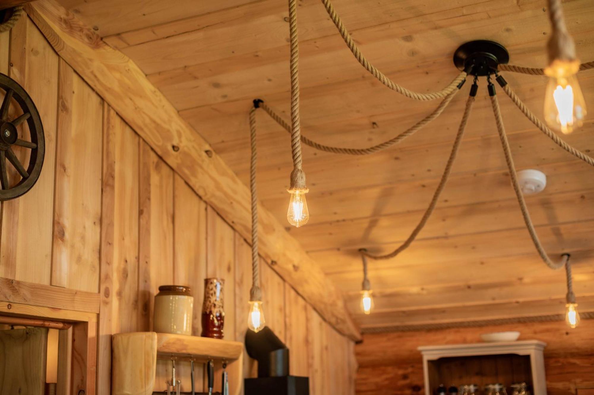 Rowan - Tedstone Log Cabins บรอมยาร์ด ภายนอก รูปภาพ