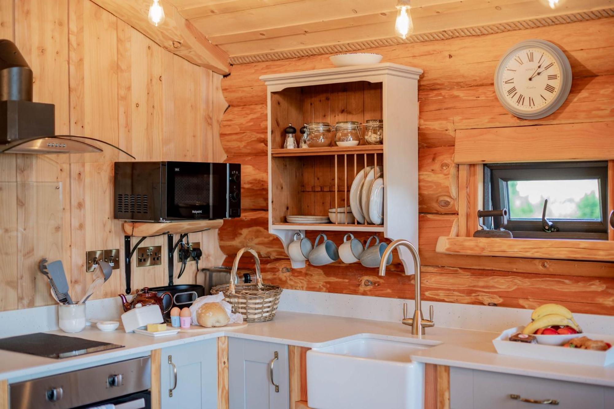 Rowan - Tedstone Log Cabins บรอมยาร์ด ภายนอก รูปภาพ