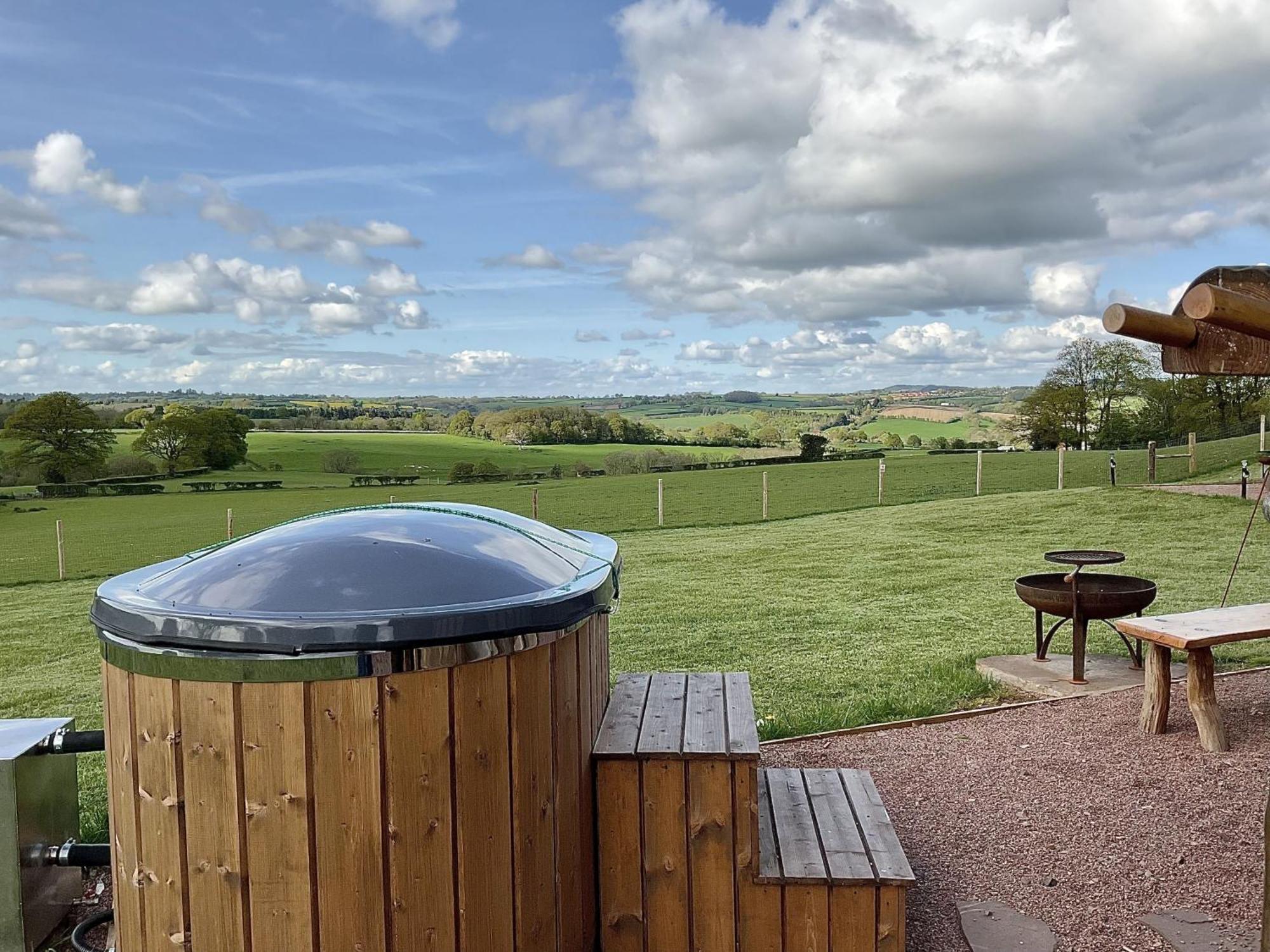Rowan - Tedstone Log Cabins บรอมยาร์ด ภายนอก รูปภาพ